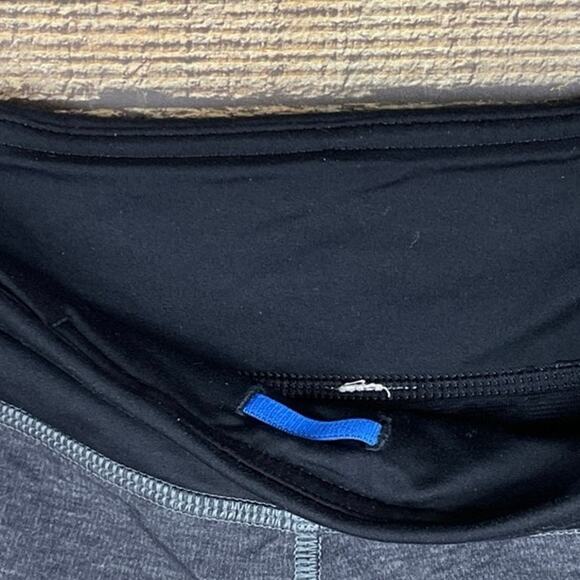 Lululemon Speed Shorts Heathered Black Lakeside Blue SZ 8 - Picture 8 of 10